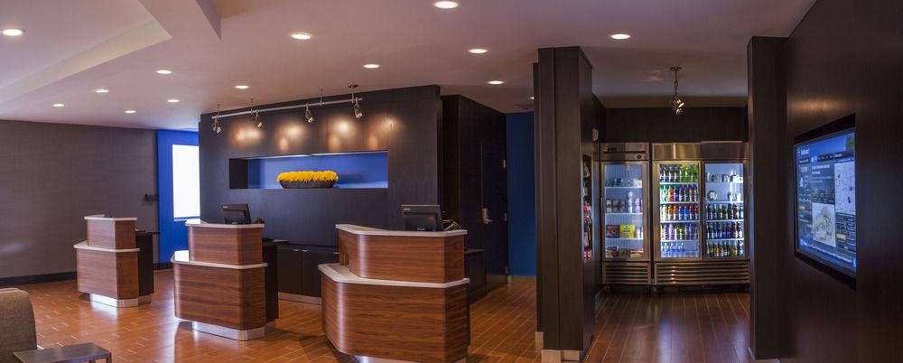 Courtyard By Marriott Charlotte Airport Loso Exterior foto