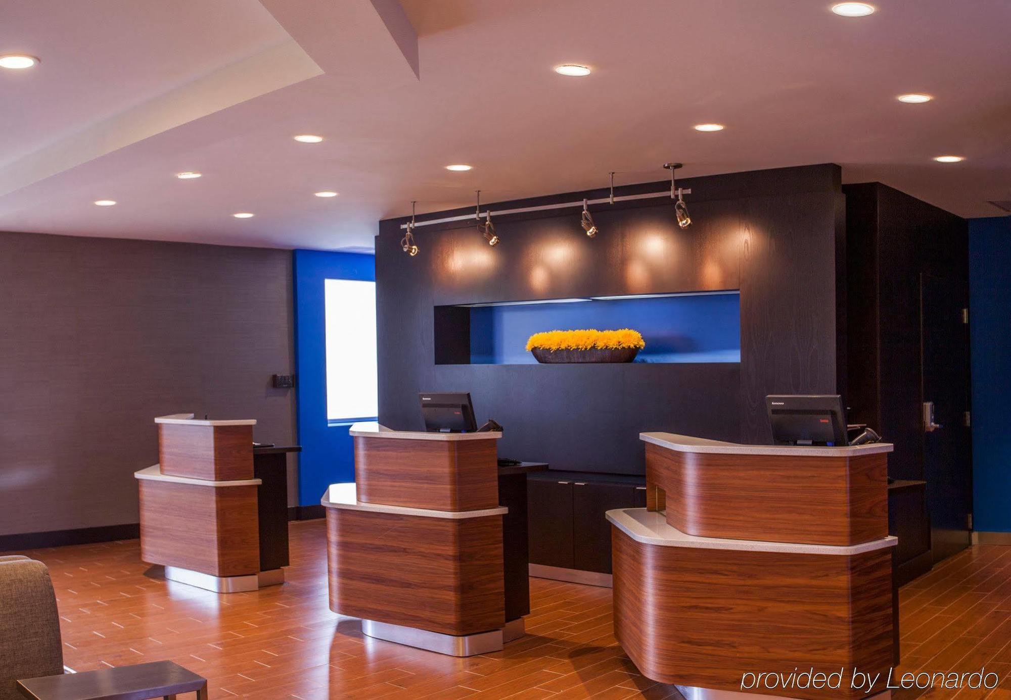 Courtyard By Marriott Charlotte Airport Loso Interior foto